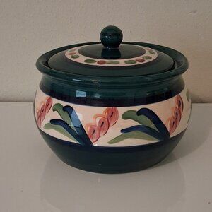 Gail Pittman Juniper 7" Bean Pot/Small Covered Casserole with Lid Signed 1988